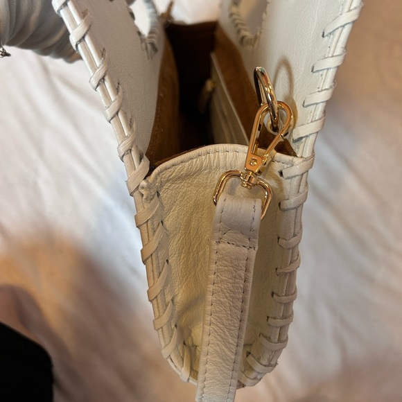 Hand-tooled Floral gray-white Clutch w adjustable strap Genuine leather (B) - Picture 8 of 9